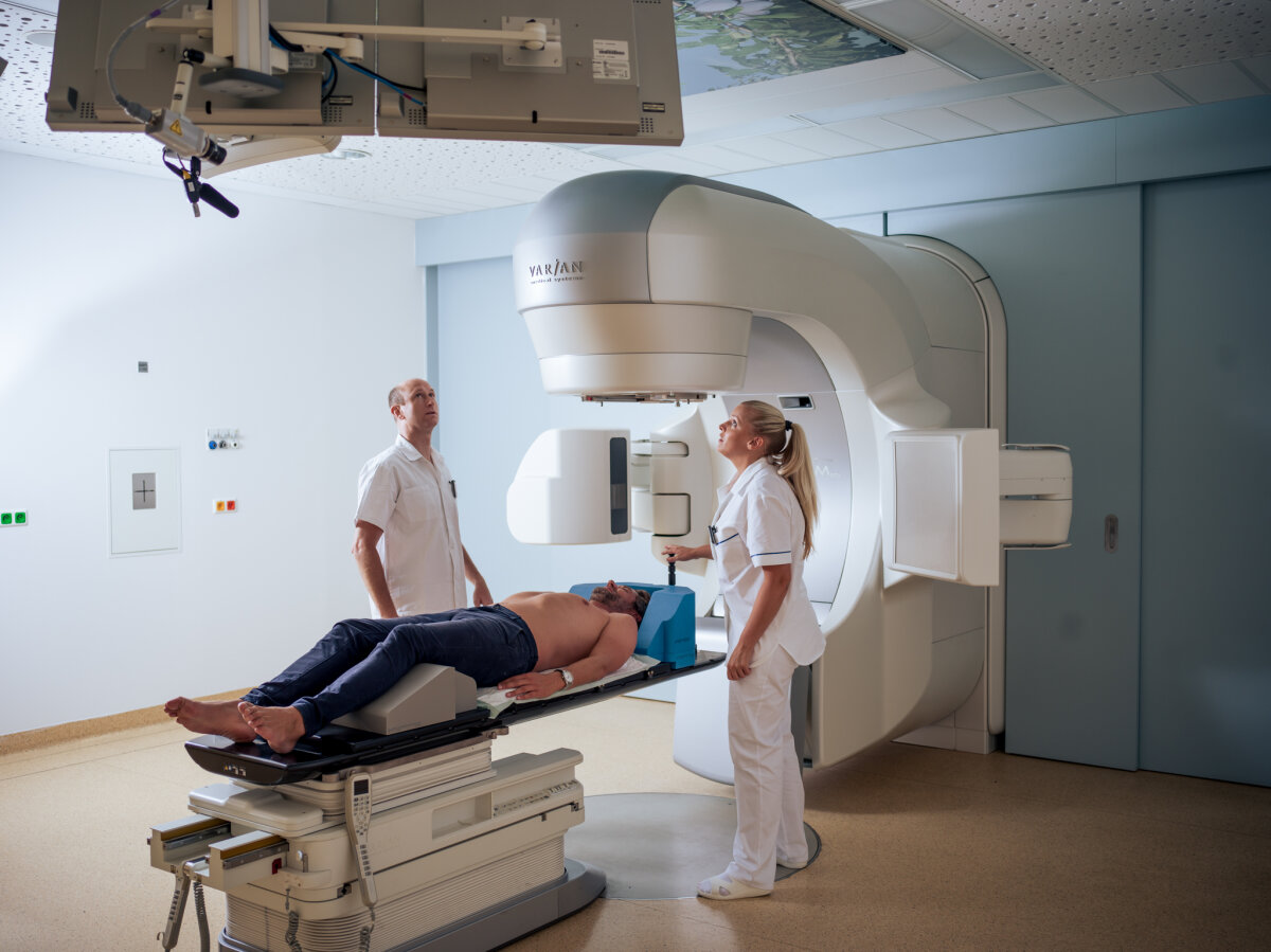 Jak se v praxi uplatňují neuroprotektivní přístupy při léčbě mozkových metastáz